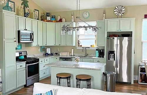 Gulfport Cabaña | Available Labor Day!! Snowbirds!Monthly rates!Gulfport,MS, BeachView. 3BR 2baths