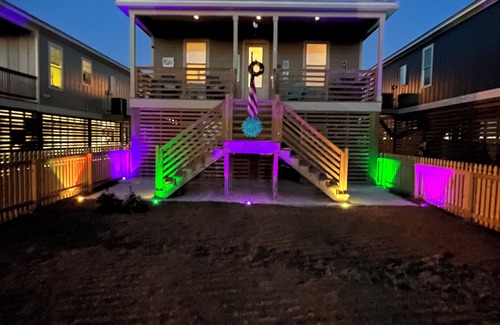 Gulfport Cabaña | Available Labor Day!! Snowbirds!Monthly rates!Gulfport,MS, BeachView. 3BR 2baths