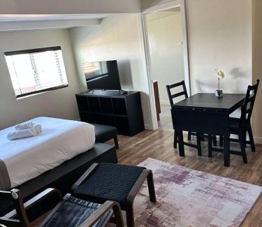 Bankers Hill Hotel | Special Studio in Center of San Diego
