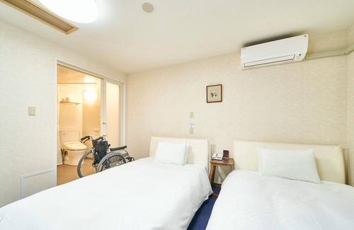 Ogaki Hotel | Special twin room wheelchair accessible Japanes / Ogaki Gifu