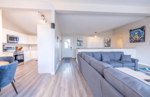 Hinton Casa | Specifically Designed for Large Families