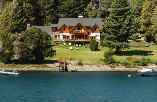 Playa Bonita Chalet De Esquí | Spectacular house by the Nahuel Huapi lake