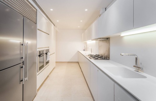 Mamilla Apartamento | Kariv 8 Mamila-Apartamento-Apartamento-Baño con bañera-Vista a la Ciudad