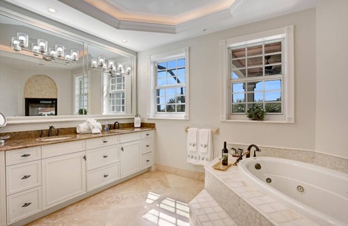 Bonita Springs Villa | Spectacular 4-bedroom Beach House | Sleeps 10
