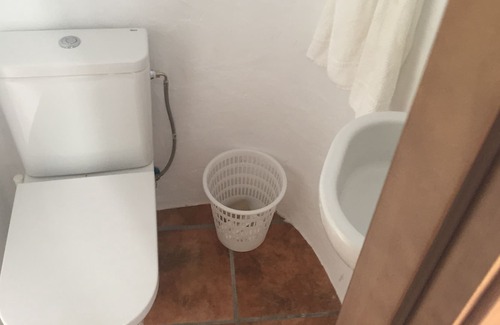 Casares Casa | Espectacular casa andaluza con jardín privado y barbacoa en casares, Málaga