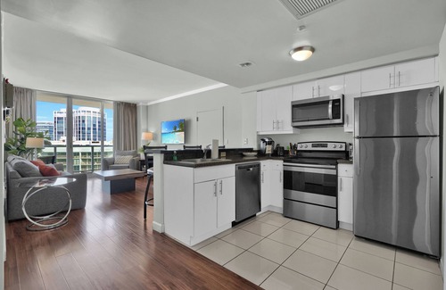 Coconut Grove Apartamento | Spectacular Bay View 1bd 2baths in Grove