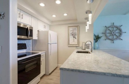 Hutchinson Island South Apartamento | Spectacular Beachfront Retreat! At Island Beach Resort.