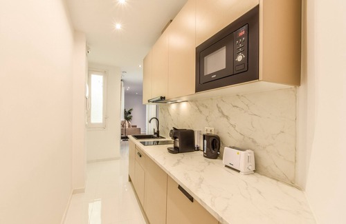 Las Acacias Apartamento | Espectacular apartamento de diseño con balcón