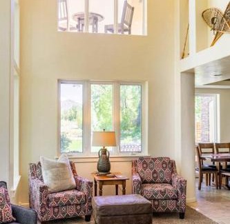 Driggs Casa | Spectacular Driggs Townhome with Hot Tub