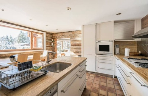 Les Tines Chalet De Esquí | Spectacular chalet in chamonix - 5 en-suites and sauna