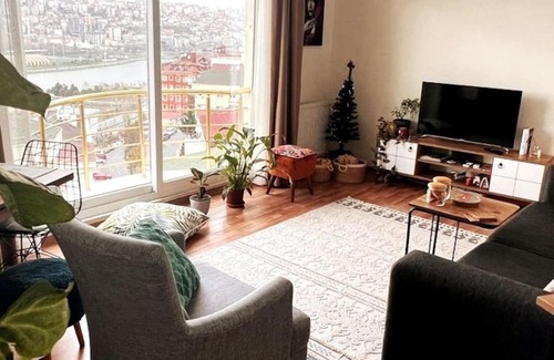 Beyoglu Apartamento | Spectacular Golden Horn view/ central location 2+1
