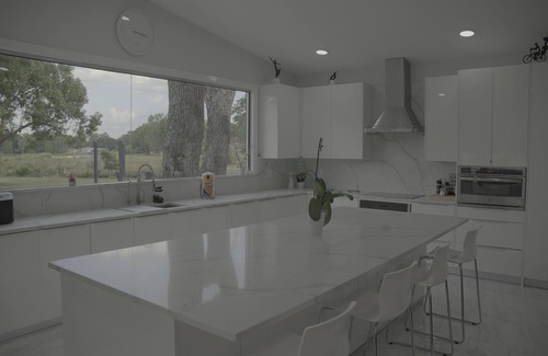 Lutz Casa | Spectacular Lake Front House