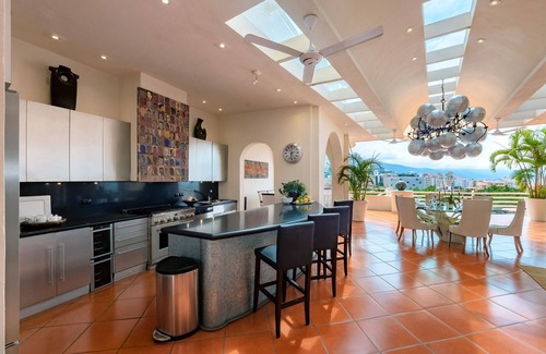 Centro de Puerto Vallarta Villa | Espectacular casa lujosa y amplia, extraordinaria vista al mar parte alta centro