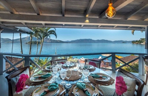 Mombaca Casa | Spectacular Luxury House in Angra dos Reis, Small Condominium Mombaça