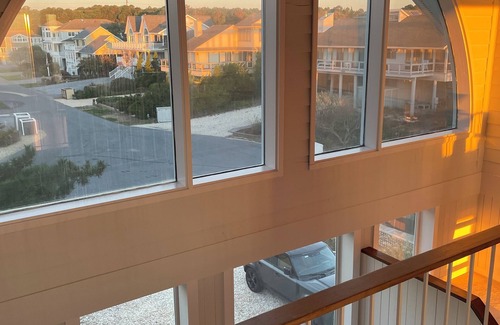 Bethany Beach Casa | Spectacular Luxury Oceanfront Bethany Beach Private Guarded Beach