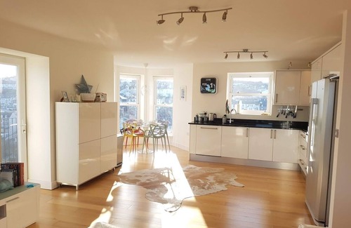 Hele Apartamento | Espectacular y lujoso apartamento en el acantilado de Ilfracombe