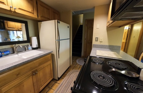 Purgatory Condominio | Spectacular Mountain Views! 2 Miles North of Purgatory! Heated Pool !