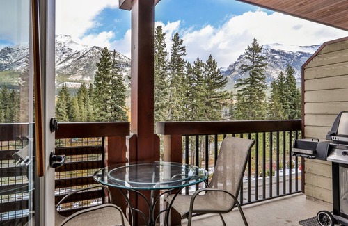 Canmore Condominio | Vistas de las montañas espectaculares de lujo Rundle Cliffs Lodge - Spring Creek
