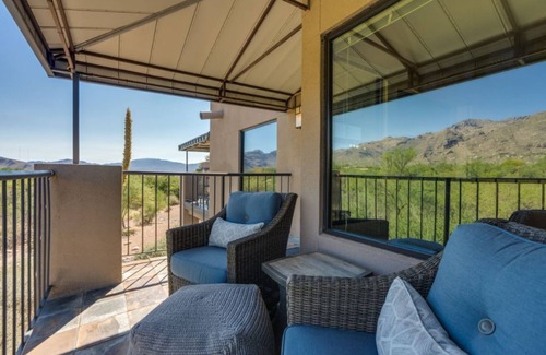 Tucson Condominio | Spectacular Mountain View! Private Second Floor, Two Bedroom, two bath Condo