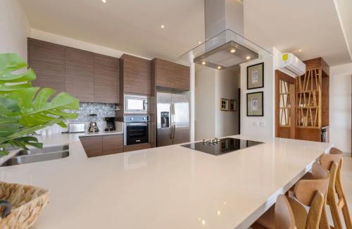 El Tezal Casa | Spectacular New 2BR Condo with BBQ and Ocean views