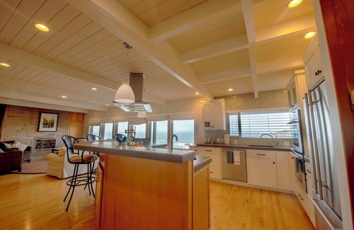 Brookings Apartamento | Spectacular Ocean Front Views "Sea Star Escape" A