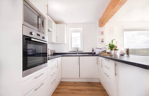 Porthtowan Apartamento | Spectacular one bedroom apartment , incredible coastal views, walk to the beach