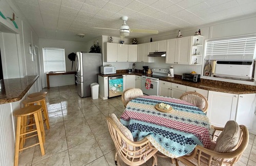Long Key Apartamento | Hermosa vista de aguas abiertas con resbalón de bote.