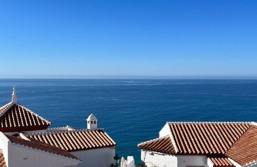 Urbanización Ladera del Mar Apartamento | Espectacular vista panorámica al mar en Nerja.