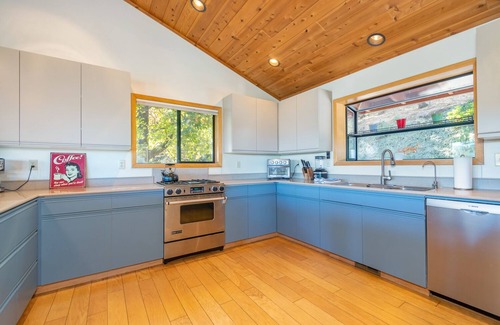 Murphys Casa | Spectacular Panoramic Vista Views, Close to wine tasting and fine dining w/AC