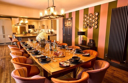 New Forest District Apartamento | Spectacular Retreat: Sumptuous Interiors & Garden