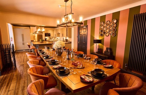 New Forest District Apartamento | Spectacular Retreat: Sumptuous Interiors & Garden