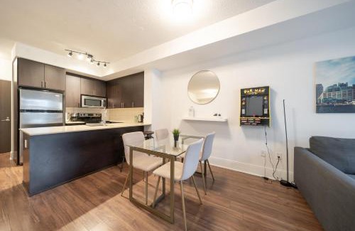 Wellington Place Apartamento | Spectacular Suite in the Heart of Toronto