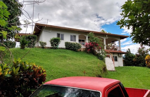 Boca Chica Casa | Spectacular sunsets from charming 2-bedroom house in Boca Chica with WiFi