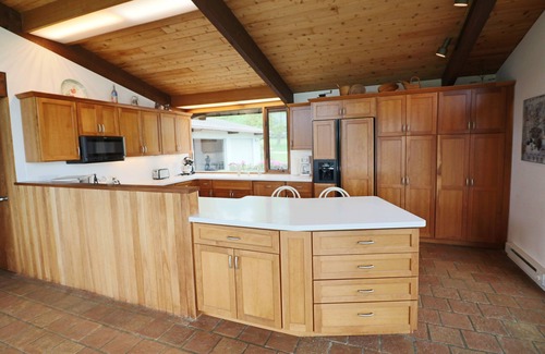 Great Barrington Casa | Spectacular views and close to Great Barrington.