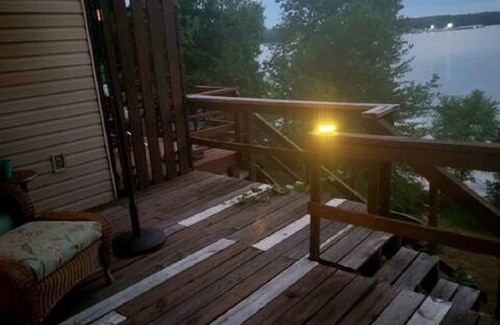 Camden Condominio | Spectacular view of the bay with a private dock on KY Lake TN River condo
