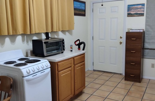 Rio Rancho Apartamento | Spectacular views from this Terrific studio with AC near balloon fiesta.