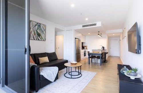 South Brisbane Apartamento | Spectacular views, king bd plus single bed & parking