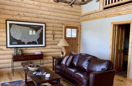 Livingston Cabina | Vistas espectaculares cerca de Yellowstone y Livingston en 25 acres