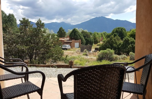 El Prado Casa | Vistas espectaculares de las montañas de Taos