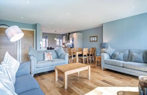 Linlithgow Casa | Speed The Plough- Uk43631