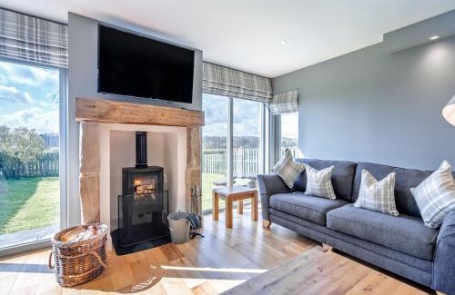 Linlithgow Casa | Speed The Plough- Uk43631