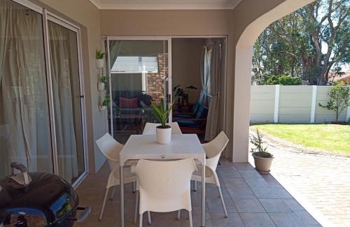 Beacon Bay Apartamento | Spekboom Cottage