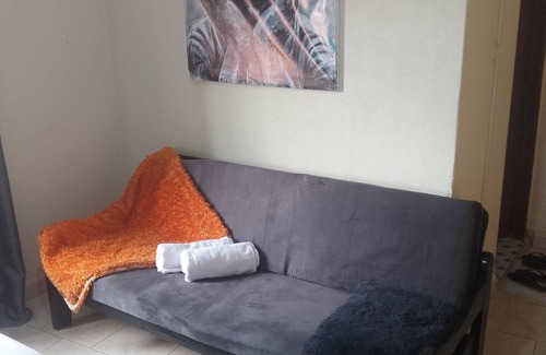 Kabale Apartamento | Speke homes and apartments. Cozy and private town apartment.