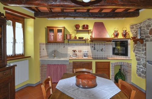 Castel Focognano Casa | Alojamiento de 3 habitaciones en Castel Focognano (AR)