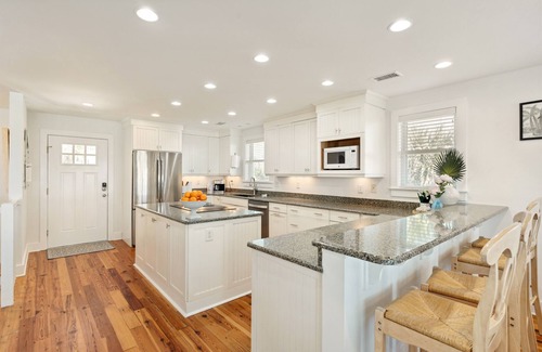 Folly Beach Casa | Oceanfront! Pool! REDUCED RATE JULY 2024! Winter / Spring dates are available!