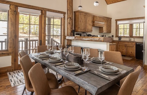 Spanish Peaks Cabina | Summer Stays Available! Mountain Cabin with Private Hot Tub