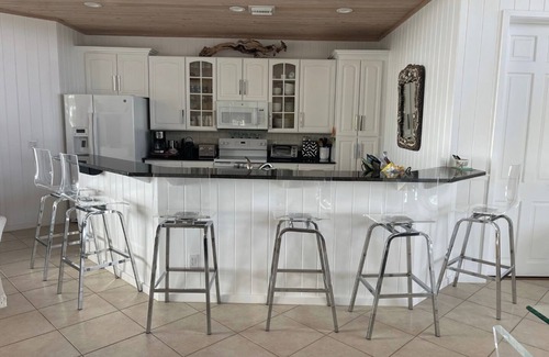Great Guana Cay Casa | Spetacular Sea of Abaco View with Private Pool and Boat Dock