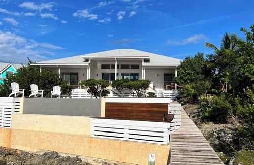 Great Guana Cay Casa | Spetacular Sea of Abaco View with Private Pool and Boat Dock