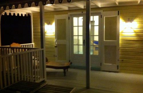 St. John's Chalet De Esquí | Spice Cottage