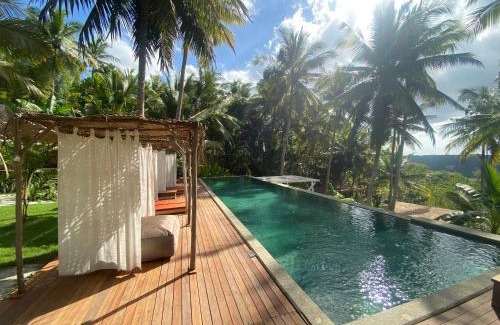 Penida Island Hotel | SPICE TRADER